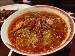 极品和牛毛血旺-杭州西子湖四季酒店·金沙厅