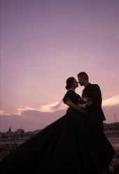 -挪娅婚纱摄影皇家会所