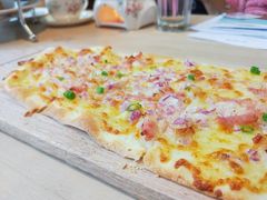 -LENBACH兰巴赫西餐啤酒坊(大连东港店)