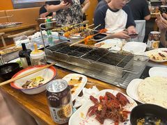 -哈尔滨小酒馆·鲜肉现穿自助烧烤(康新花园店)