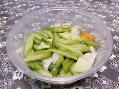 百合炒西芹-和记小菜(大宁店)