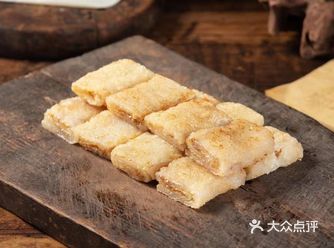 梁家大院是一家富有特色的农家乐,以手工麻糍为招牌美食