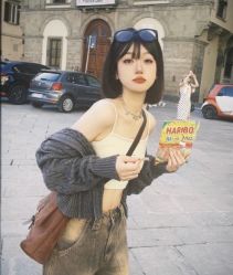 -苑苑发型设计