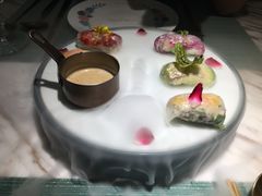 -蜜桃花开·中西融合菜E&W(南长街店)