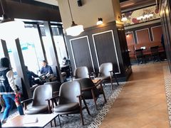 大堂-星巴克(杭州银泰城西一店)