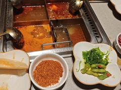 -海底捞火锅(宝龙广场夜宵主题店)