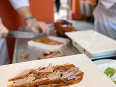 酥香嫩果木烤鸭-正德楼果木烤鸭·渔家菜(东港店)