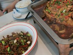 -一品味庄·地标武昌鱼·藕汤湖北菜(黄鹤楼店)