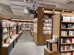 -茑屋书店(天目里店)