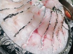 -红鼎豆捞·非遗鲍皇汤火锅(宝丰路店)