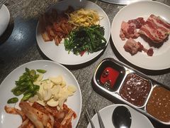 -33韩式自助烧烤(环城南路店)