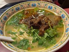 -金杨拉面王小吃面馆·牛三宝面·红烧牛肉粉