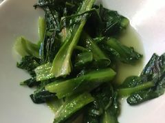 -龙巢盱眙龙虾·牛蛙·烧烤宵夜(八卦岭店)