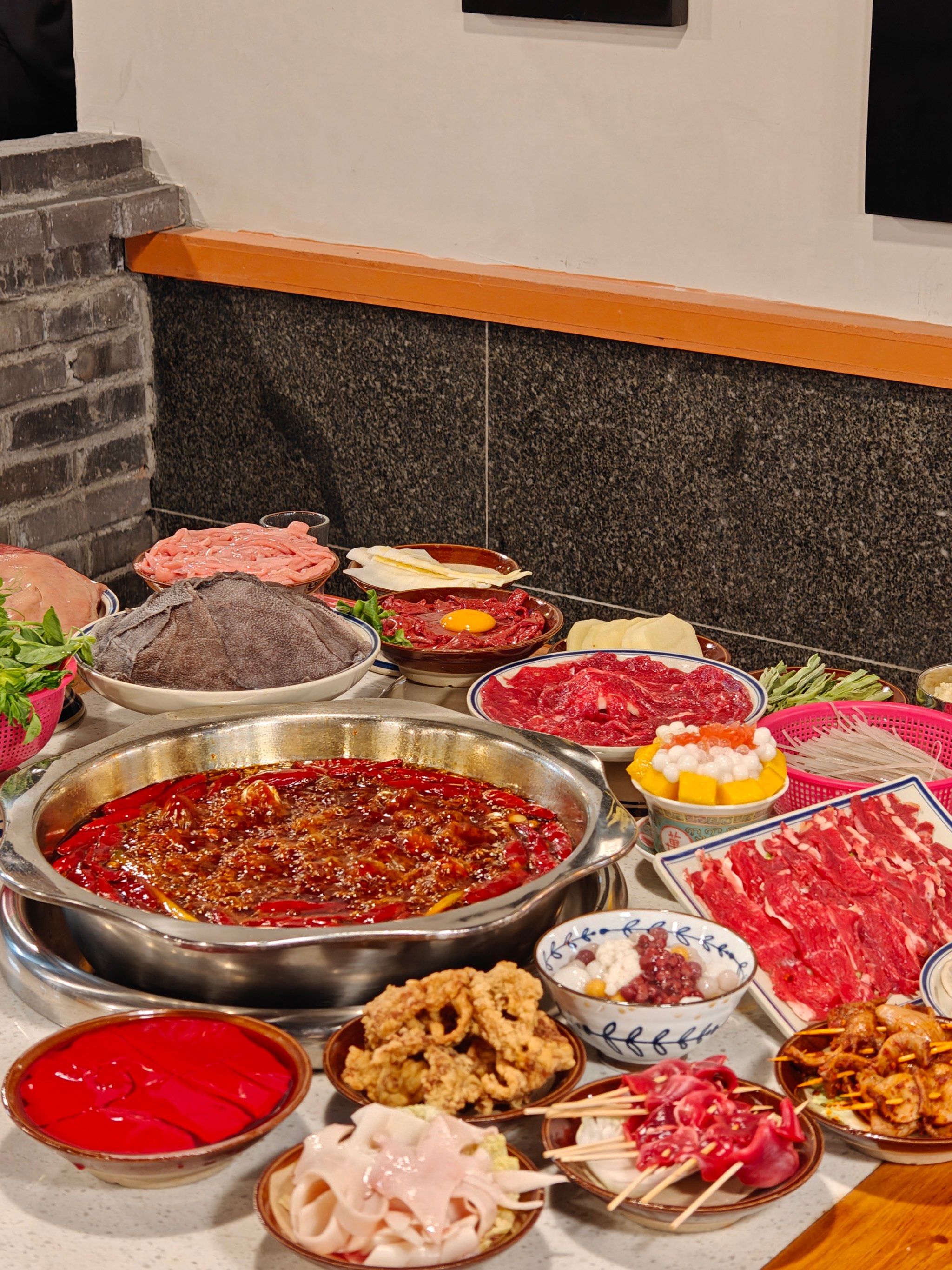 啊啊啊!华阳这家火锅真的没输过