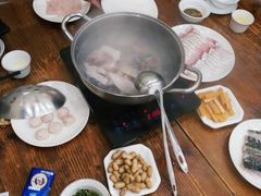 -正能量脆肉鲩火锅