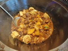 -山河屯铁锅炖·非遗东北菜(南山店)
