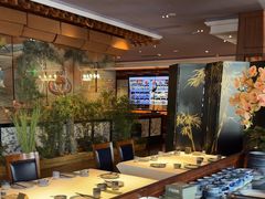 -八府香鸭·啫啫煲(华山路店)