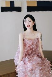 -衣贝姿婚纱礼服馆