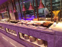 自助取餐区-东莞旗峰山酒店及行政公寓·莱斯西餐厅
