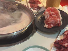 -潮牛岛·潮汕鲜切牛肉自助火锅(无锡首店)