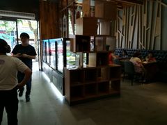 -万利隆·活力烘焙(人民路店)