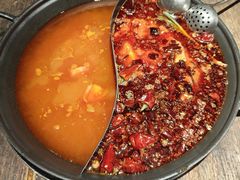 -旧街市鲜货老火锅(大光路店)