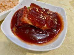 松仁樱桃肉-大鸿运酒店·苏州菜·松鼠桂鱼(观前街店)