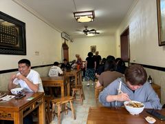 -刘信牛羊肉泡馍小炒(回民街店)