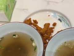 -犇逸·乐山跷脚牛肉·四川现炒(览海店)