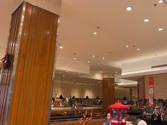 -亚龙湾希尔顿自助餐厅·海鲜·烧烤·沙滩BBQ·现场乐队
