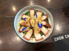 -Chom Cafe and Restaurant