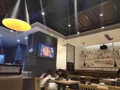大堂-李子坝梁山鸡(北碚万达五鸡哥店)