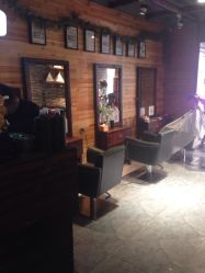 点击看大图 -MONE美发沙龙