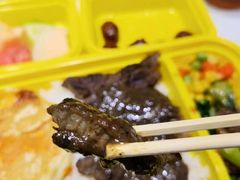 -豪享来中西餐厅(延安东路店)