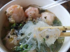 -花儿姐与战哥的美食档