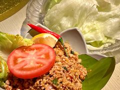 -大头虾越式风味餐厅(光明广场店)