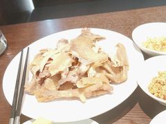 -湖畔鲁菜·二十年老字号餐厅(大明湖店)