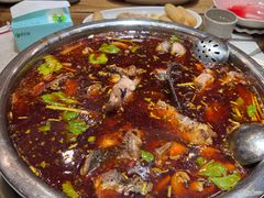-肖肖酸萝卜鱼火锅(总店)