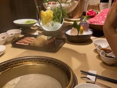 -余欢领鲜火锅(新街口店)