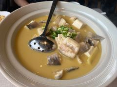 一澜私房烧水库鱼头-一澜江宴·江景地标楚菜(江滩公园店)