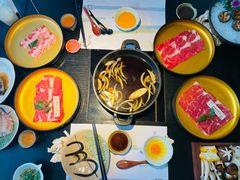 -花潮料理艺食馆(成都万象城店)