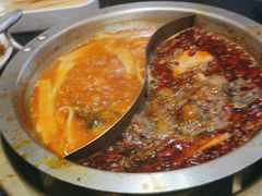 -沸炉重庆老火锅(军事博物馆店)