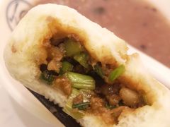 -李与白包子铺(桐梓林店)