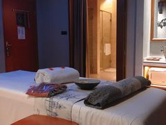 -金色春天.美颜康体纯正SPA(黄泥磅店)