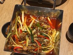 -川堂风·跷脚牛肉·乐山爆炒(宝山日月光店)