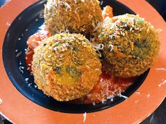 墨鱼芝士饭团-KCOOKING概念韩餐(世茂52+店)