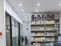 -四月宠物医院·猫专科·心脏专科·内科(转塘店)