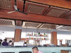 -日落吧·海景咖啡厅·餐酒吧·鸡尾酒·下午茶·乐队表演·浪漫夕阳·三亚文华东方酒店