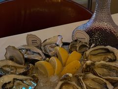 -斯普汇生蚝牛排馆(中骏世界城店)