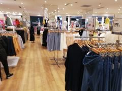 -优衣库(东莞汇一城店)